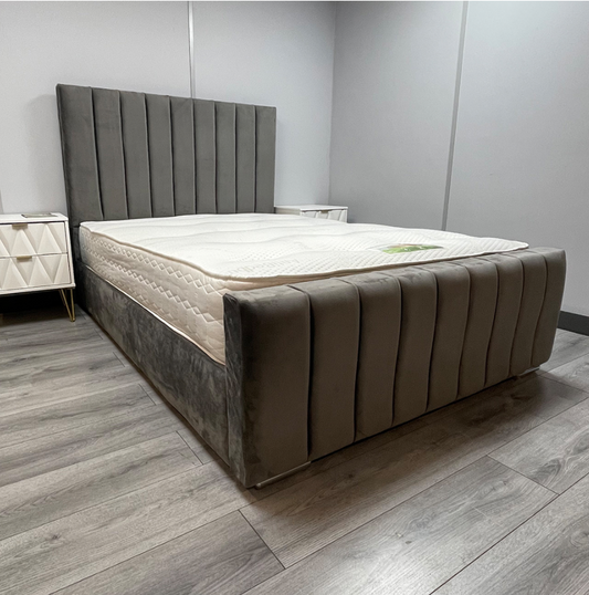 Vertical Bedframe